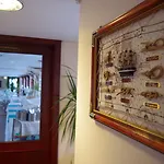 Botel Schiffsherberge Poeppelmann