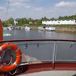 Schiffsherberge Poeppelmann Botel 2*