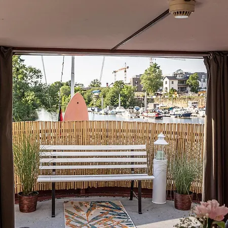 Bateau-hôtel Schiffsherberge Poeppelmann 2*