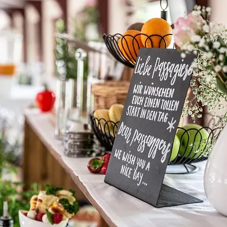 Schiffsherberge Poeppelmann ספינת מלון