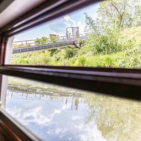 Bateau-hôtel Schiffsherberge Poeppelmann Dresde