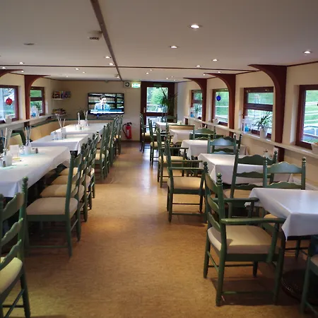 Schiffsherberge Pöppelmann Botel 2*