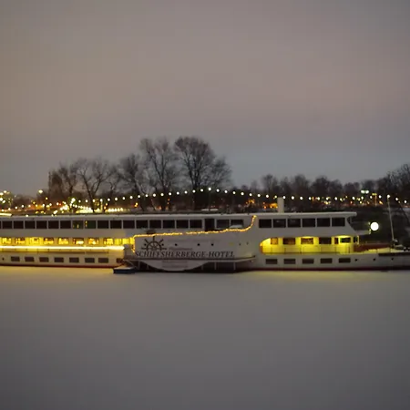 Schiffsherberge Pöppelmann Botel Dresden