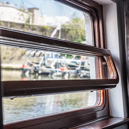 Botel Schiffsherberge Pöppelmann 2*