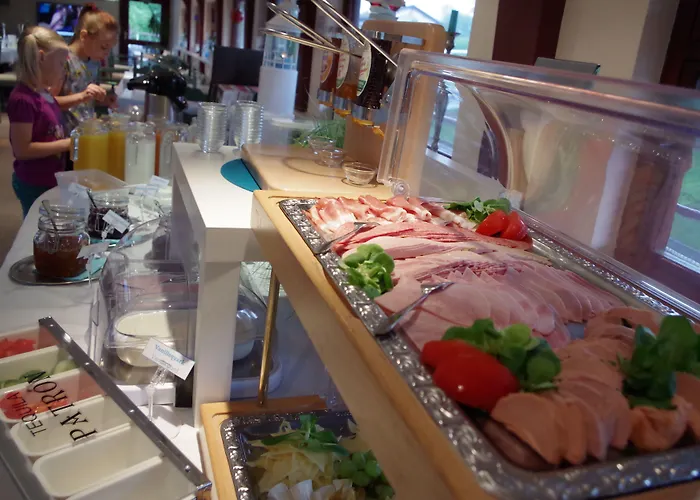 Schiffsherberge Pöppelmann 2* Dresden