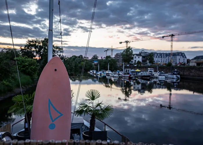 Ботель Schiffsherberge Poeppelmann