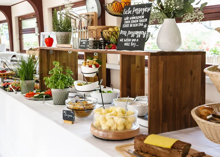 Ботель Schiffsherberge Poeppelmann 2*