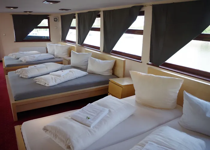 Schiffsherberge Poeppelmann Dresde